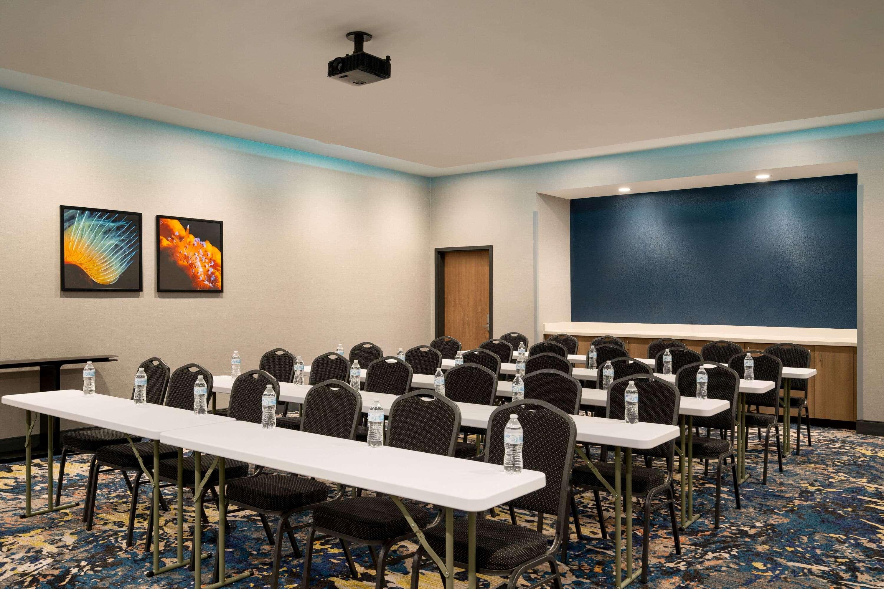 La Quinta Inn & Suites By Wyndham San Antonio Seaworld Lafb Bagian luar foto