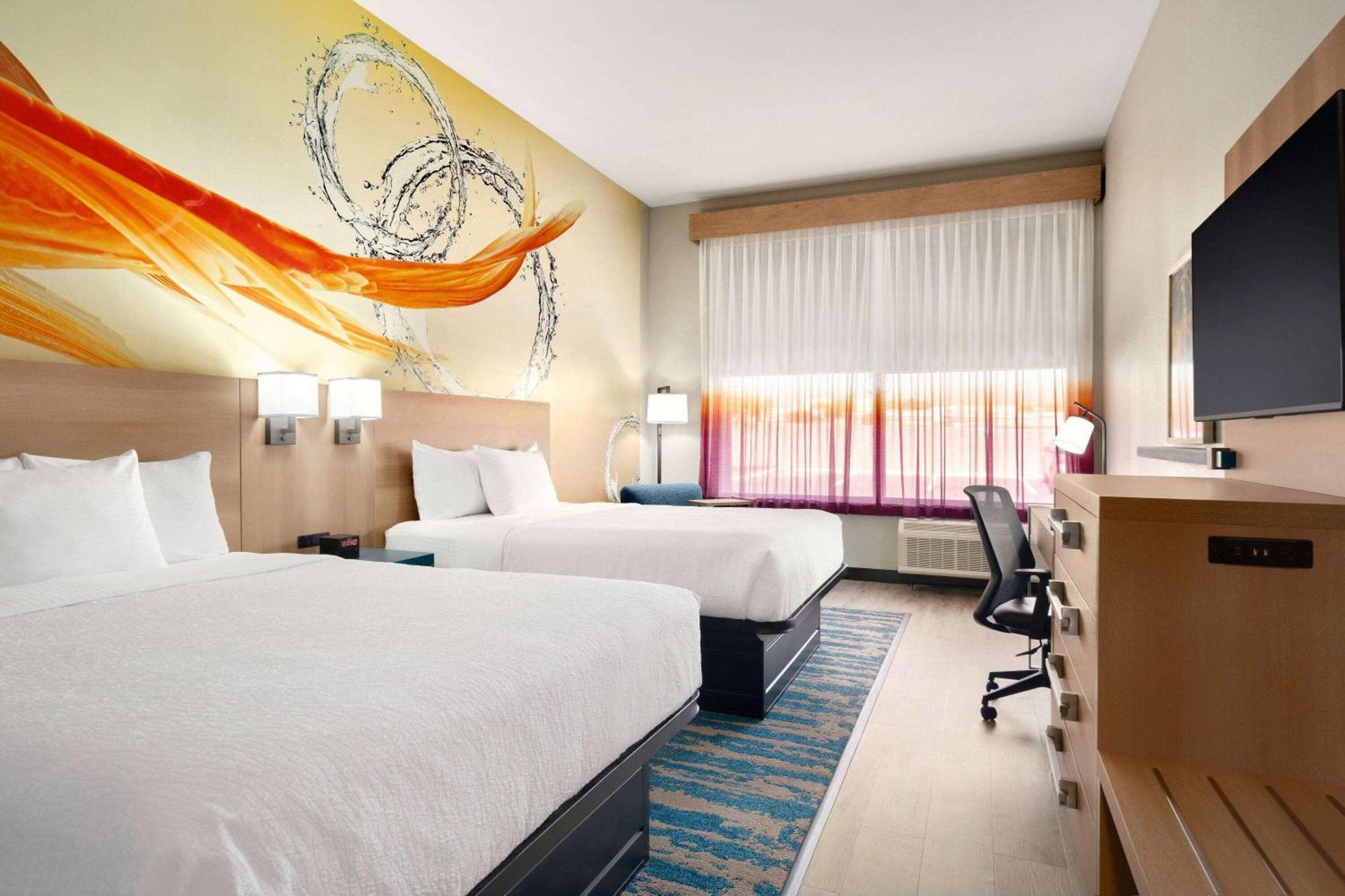 La Quinta Inn & Suites By Wyndham San Antonio Seaworld Lafb Bagian luar foto